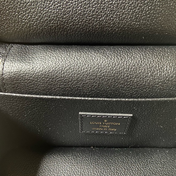 New!! Louis Vuitton Wild at Heart Nice Mini! - Picture 8 of 8